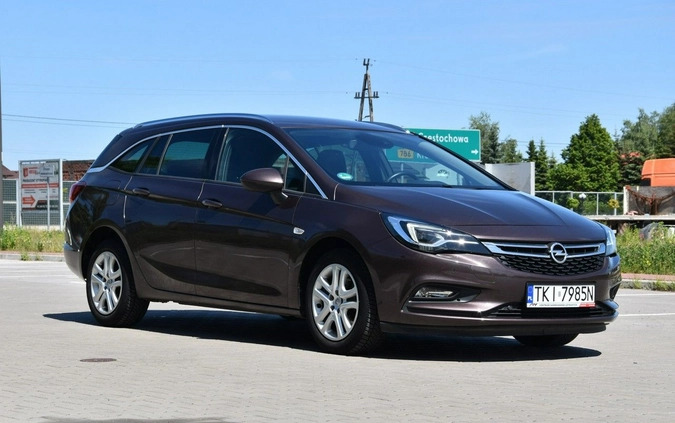 Opel Astra cena 45899 przebieg: 119000, rok produkcji 2016 z Jasło małe 596